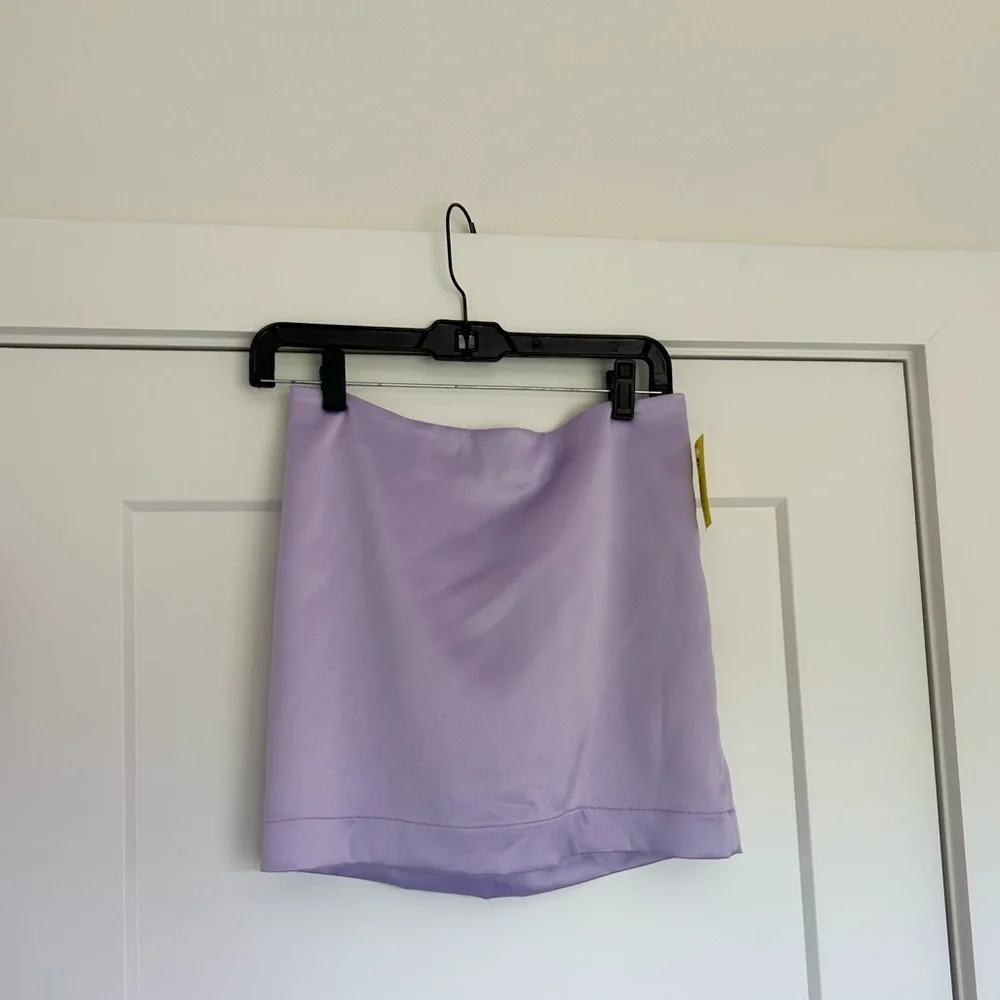 House of Harlow 1960 Gianna Cropped Blazer and Mini Skirt Set - Picture 6 of 9